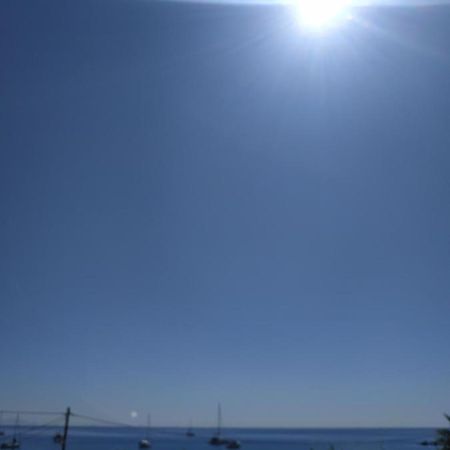 Παραθαλασσιο Στουντιο Μιχαλιας Sea View Studio Michalias Νουμερο 8 Agia Marina  Exterior photo